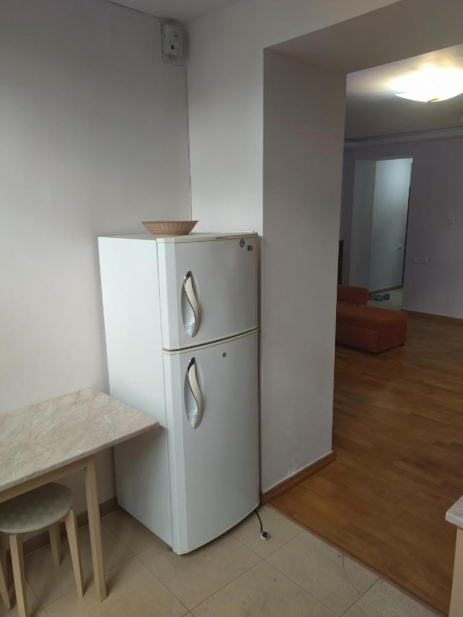 Abovyan 36 Apt & Tour Γιερεβάν Εξωτερικό φωτογραφία